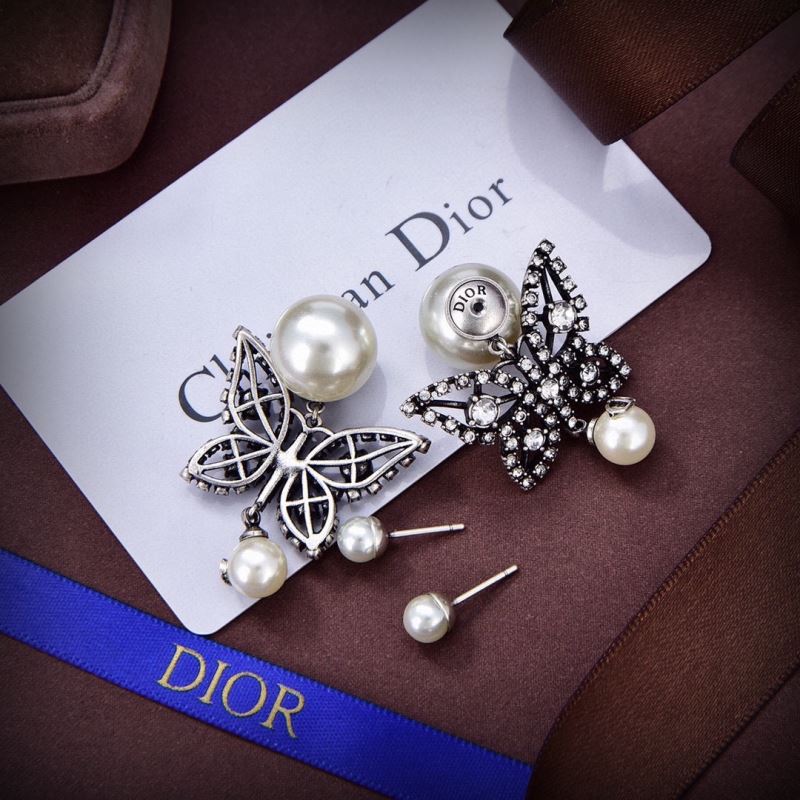 chr1st1an D10r earrings